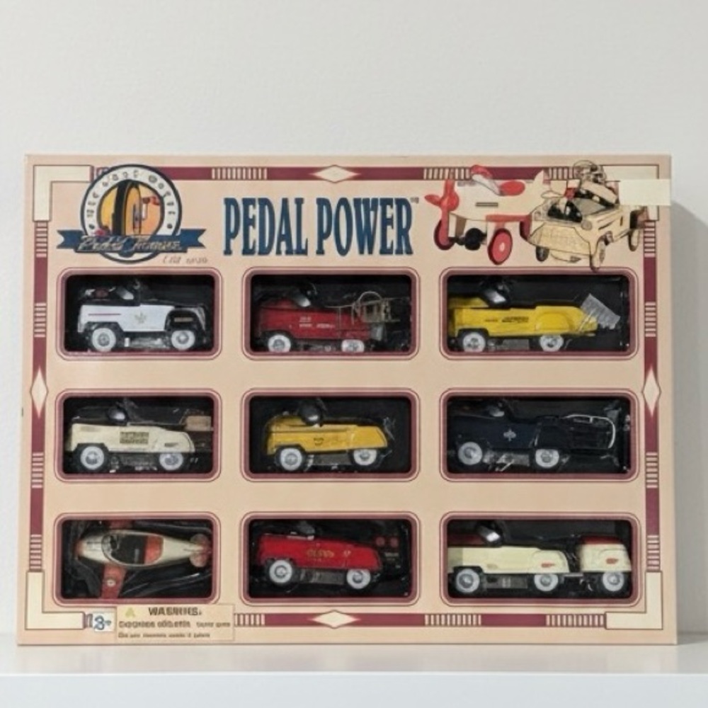 Vintage Golden wheel Diecast Pedal Power 1/10